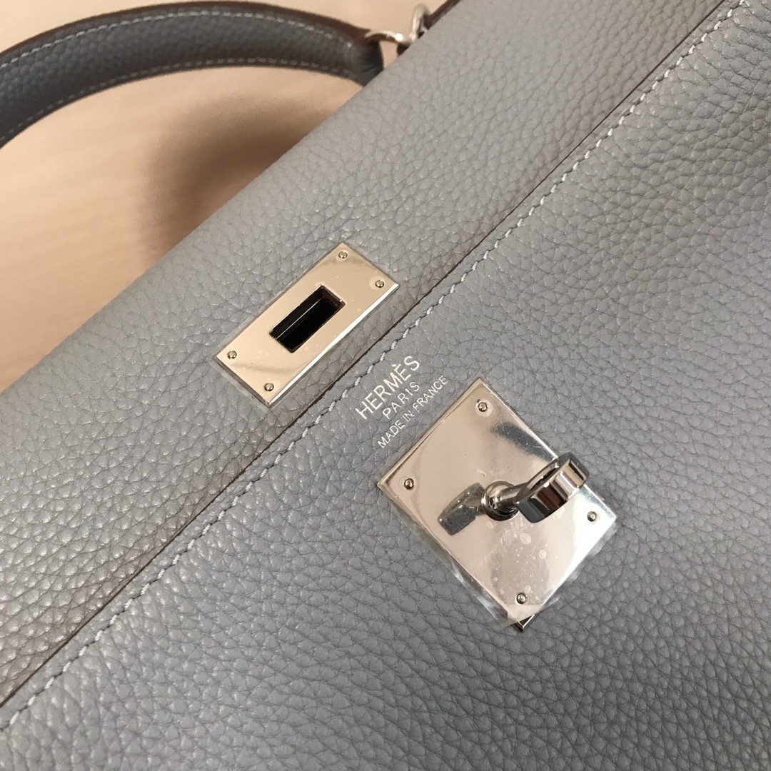 Hermes Kelly 32cm Handbag Shoulder Bag in Grey Togo Leather